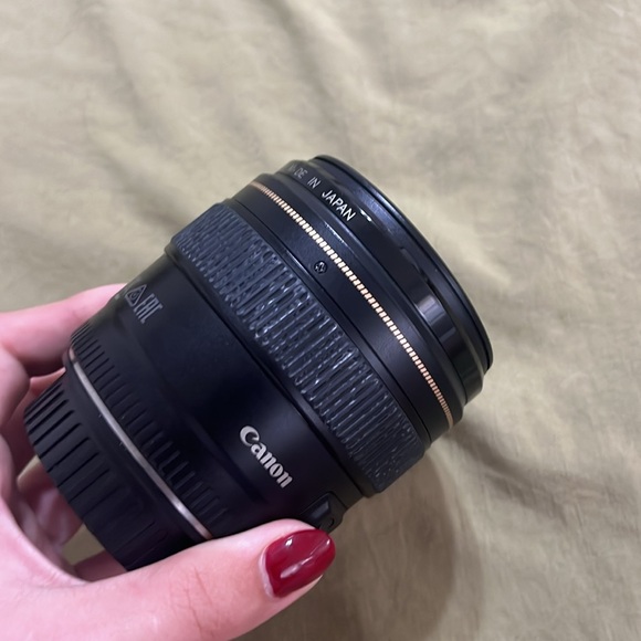 85mm EF 1: 1.8 - Picture 5 of 5